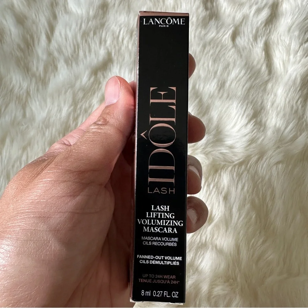 Lancôme Lash Idôle Lengthening & Volumizing Mascara Glossy black 01